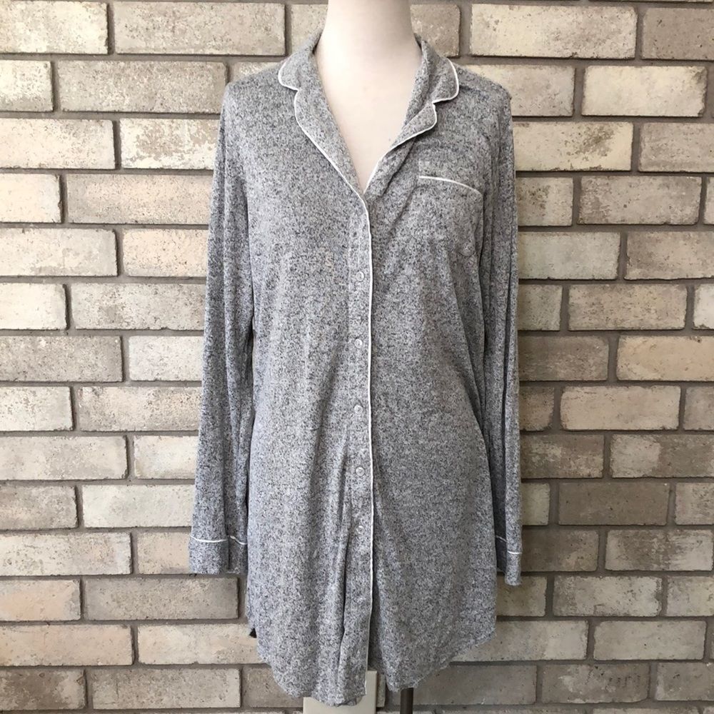 3For$20 sweater size m